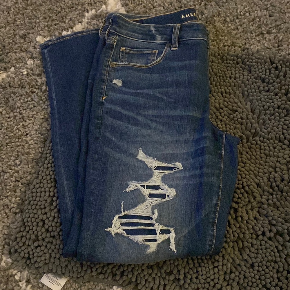 American Eagle Distressed Skinny Jeans Size 14 NWOT